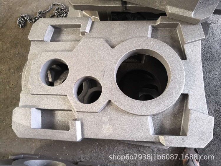 鑄造廠定制灰鐵鑄件 機(jī)械配件 球墨 機(jī)加工 流水線 cnc加工 箱體