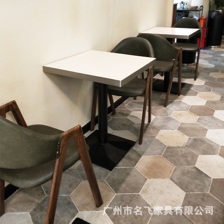 李先生牛肉面店實(shí)木桌椅現(xiàn)代簡(jiǎn)約桌子咖啡廳甜品店快餐桌椅廠家