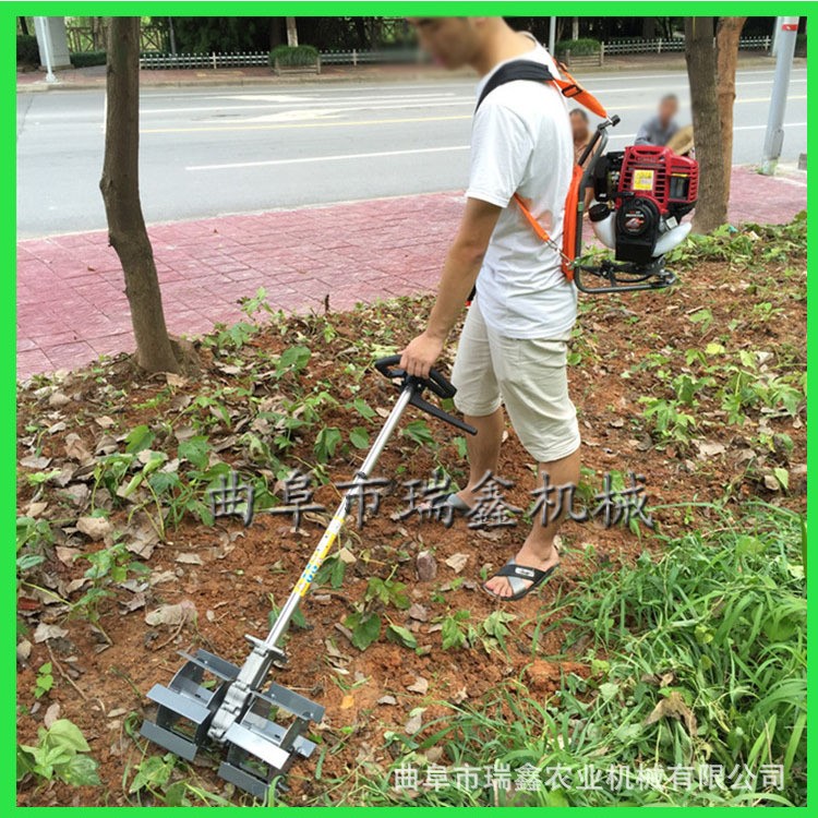 背負(fù)式汽油鋤草機(jī) 汽油松土旋耕機(jī) 汽油大馬力除草機(jī)