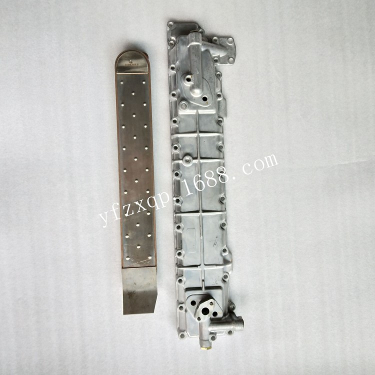 五十鈴6SD1發動機 機油散熱器邊蓋 機油冷卻器殼1-11281028-1