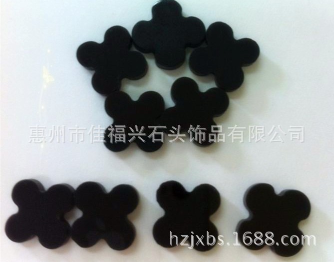 天然黑瑪瑙11.5mm*2.5mm四葉草日韓流行精品，可做諸多種飾品。