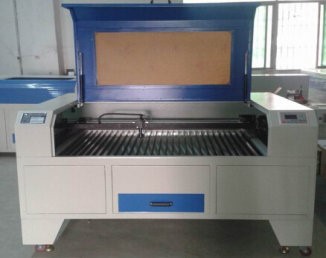 供應激光切割雕刻機 竹盒雕刻鏤空鏤花 竹木切割機 1390機型