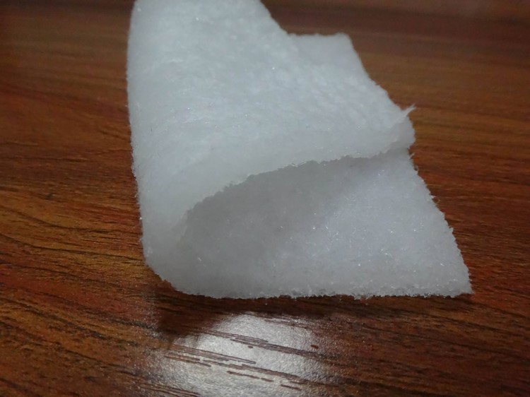 供應老人紙尿褲尿不濕礦工服冰巾衛(wèi)生巾高分子吸水棉專用環(huán)保材料