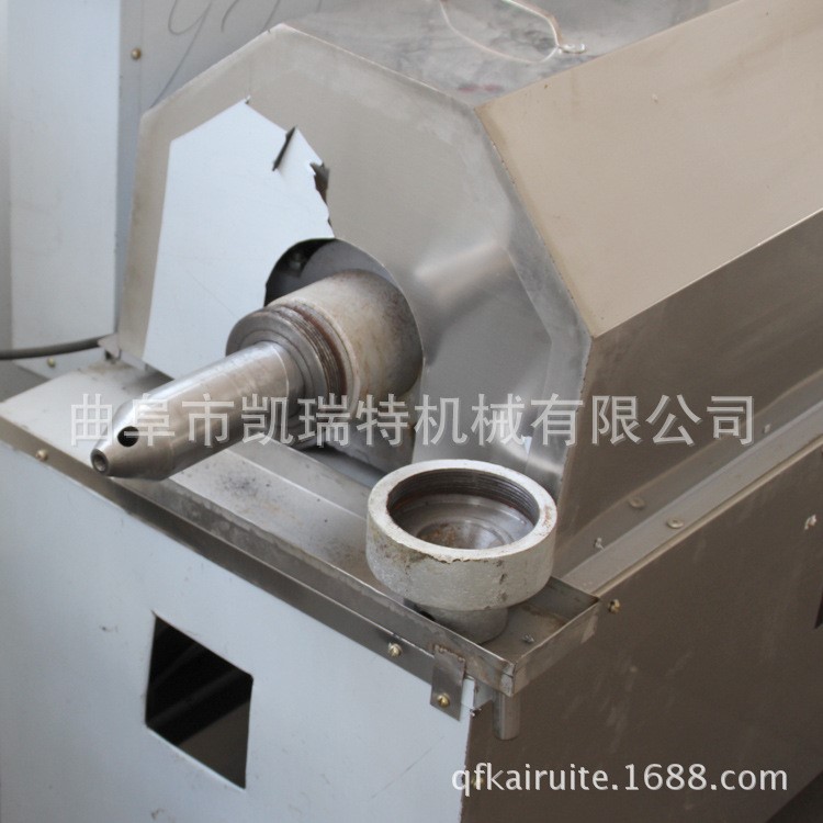 一機多用溫控素牛排豆皮機視頻 創(chuàng)業(yè)項目豆筋辣條 豆制品加工設(shè)備