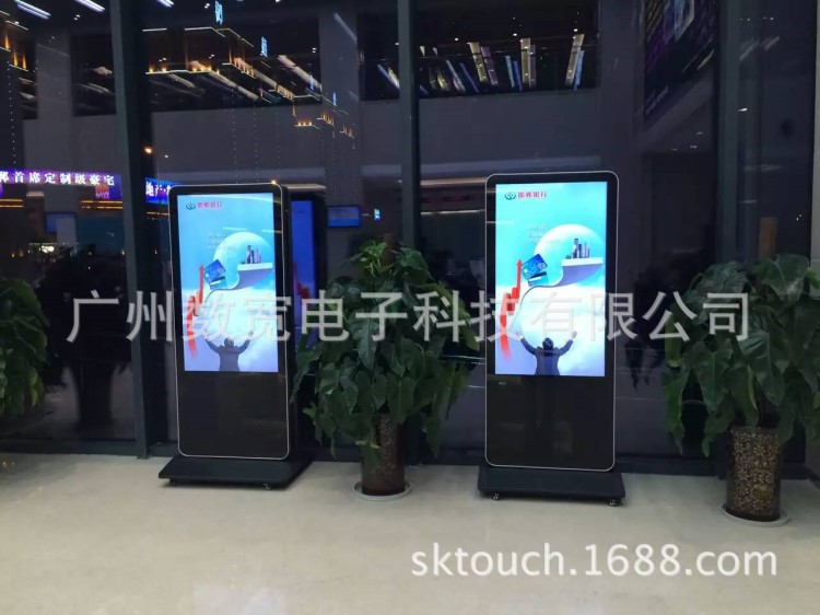 55寸酒店大堂高分高亮信息發(fā)布廣告機(jī)