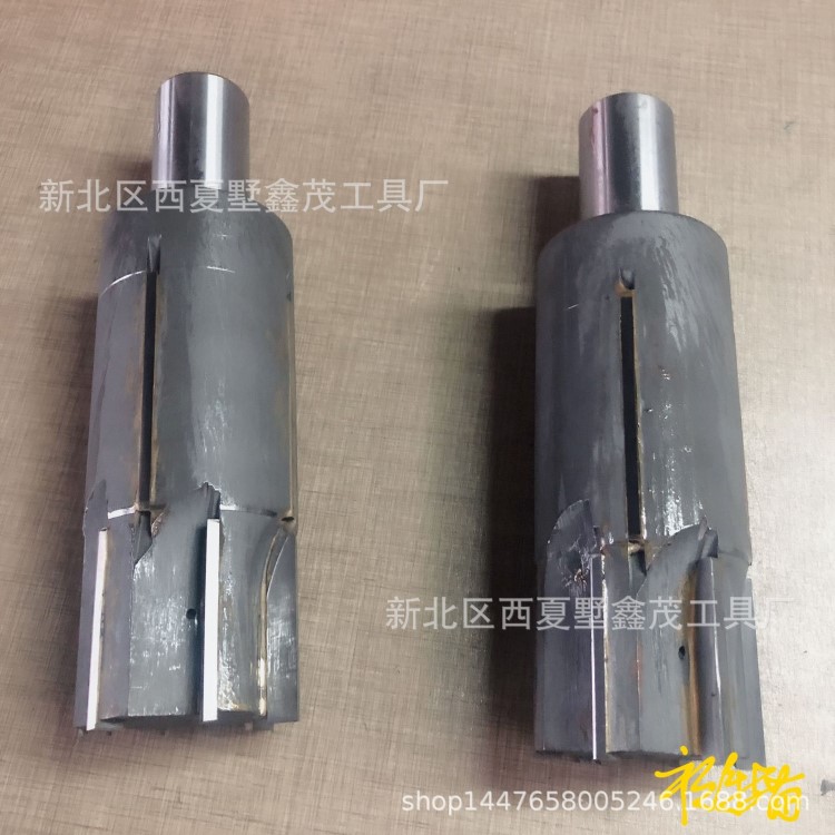 廠家定制直銷鑲合金焊接內(nèi)冷孔鉸刀直槽鉸刀非標(biāo)成型鎢鋼臺(tái)階鉸刀