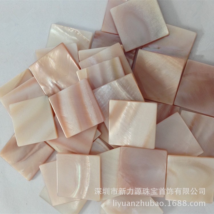 廠家直銷人工雙面拋光正方形粉紅貝殼 DIY飾品粉紅貝項鏈吊墜配件