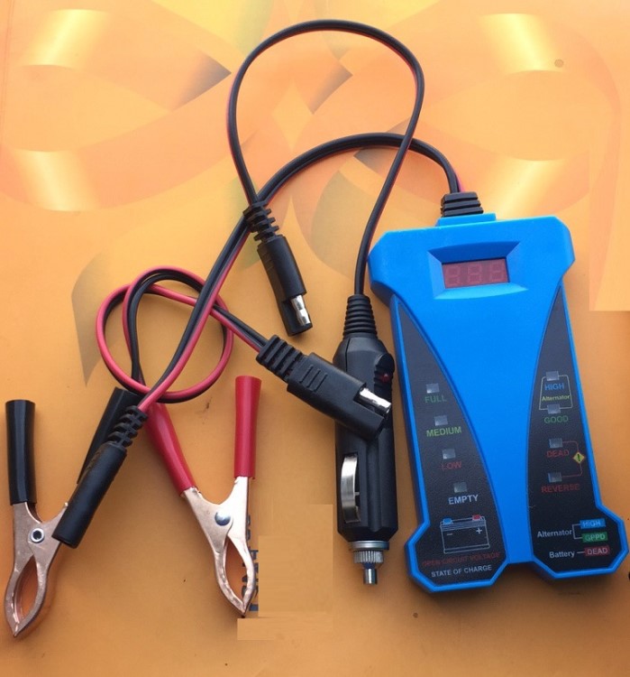 游艇電瓶檢測(cè)儀汽車摩托車蓄電池測(cè)試儀12V LED 數(shù)字測(cè)量?jī)x測(cè)壓儀