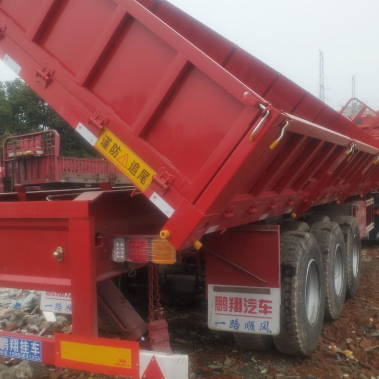 11米半掛車 側(cè)翻自卸車 側(cè)翻半掛車價(jià)格 標(biāo)車側(cè)翻 生產(chǎn)廠家