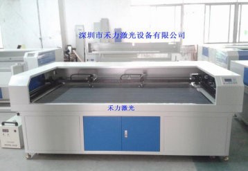 深圳滌綸布激光切割機/無塵清潔布激光切割機/激光切割裁剪設備