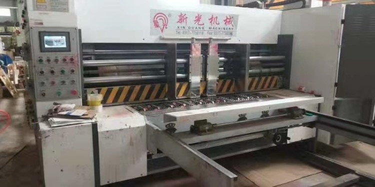 水墨印刷機(jī) 河北新光高速機(jī) 二手紙箱機(jī)械 現(xiàn)貨供應(yīng)