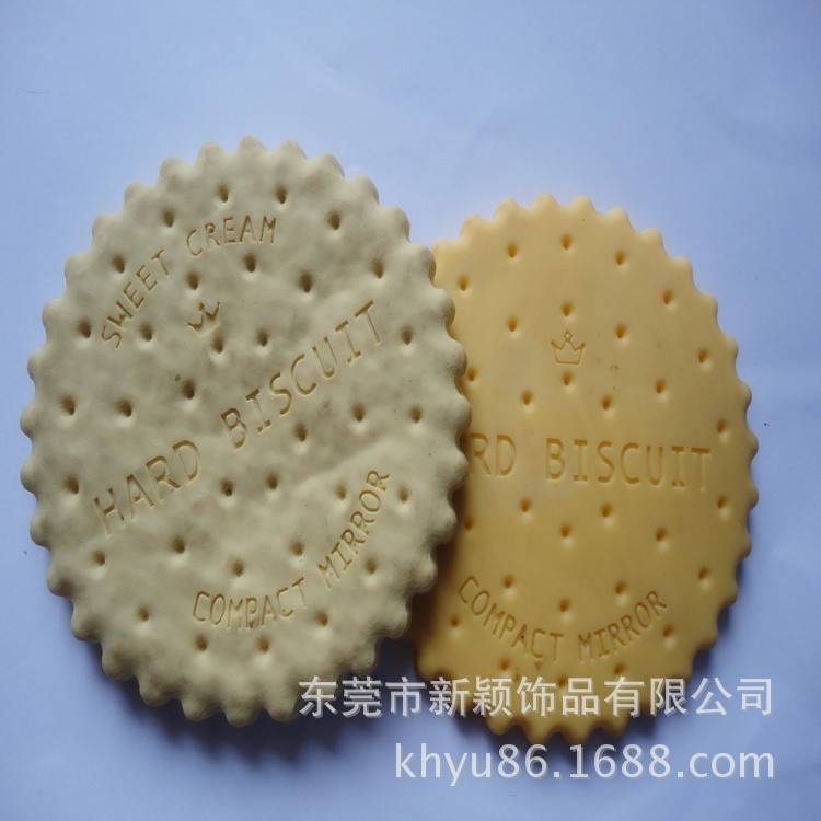 廠家熱賣pvc軟膠仿真餅干造型冰箱貼精美創(chuàng)意卡通公仔香味冰箱貼