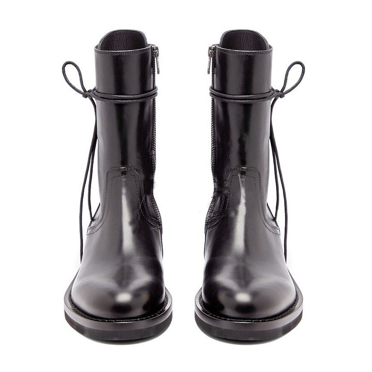 2019秋季圓頭真皮英倫女式?jīng)鲂瑐?cè)拉鏈涼靴保暖平跟女鞋一手貨源