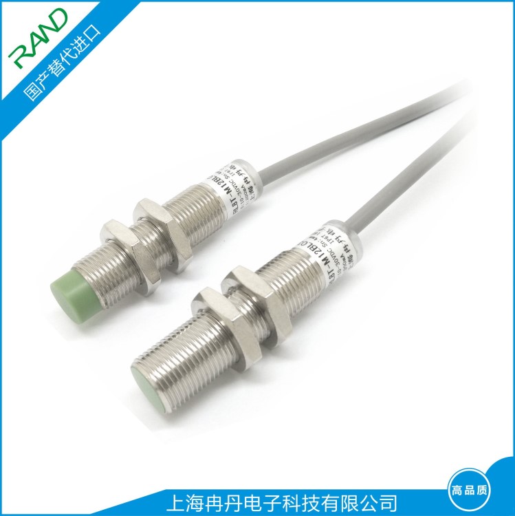 M12埋入式模擬量（線性）傳感器，輸出電壓0-10V，AT2P-M12BK