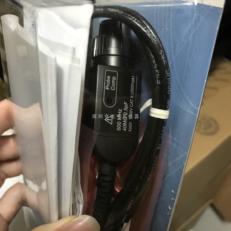 泰克高壓探頭P5100A、500 MHz、100X，帶表頭編碼