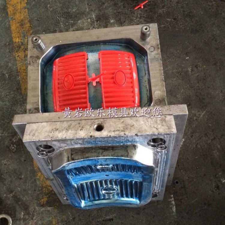 定制兒童電動(dòng)玩具車模具 注塑加工玩具車腳踏板模具加工