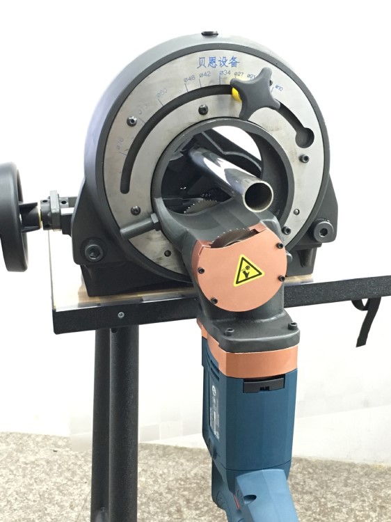 轻便型切管机,便携式切割机,制药,食品,饮料设备安装切管机