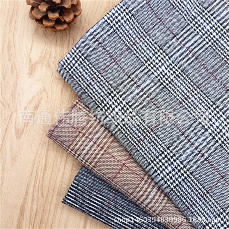 廠家現(xiàn)貨供應(yīng) 滌棉色織千鳥格格子布料 襯衫裙子手工服裝面料