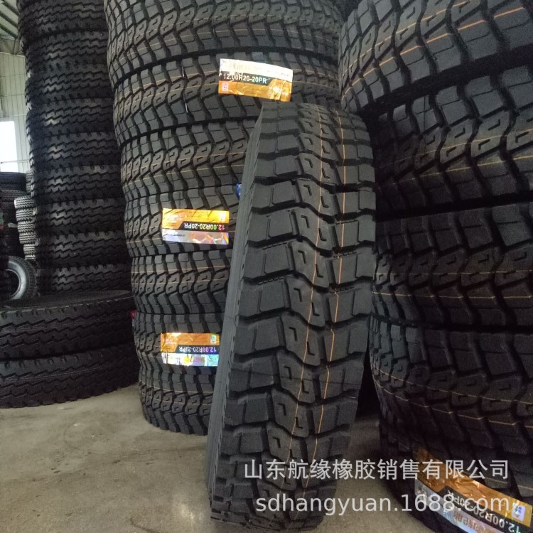 中短途承載型鋼絲輪胎 1000R20貨車卡車全鋼載重子午胎 廠家直銷