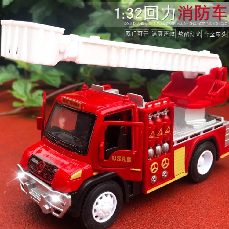 兒童回力合金車1：32消防滅火車帶燈光音樂 仿真救援車玩具車模型