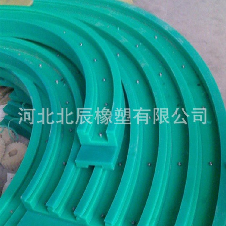 廠家直銷upe弧形V型導軌 超高磁性彎道 upe磁性彎道 磁性彎軌