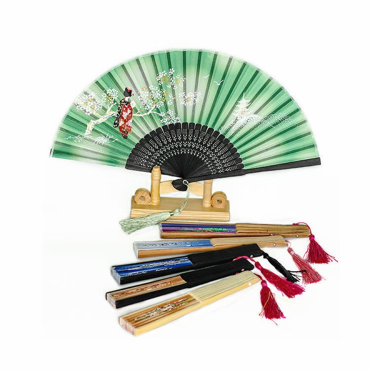 廠家直銷 一笑扇 絲綢女士折疊扇二青折疊扇子網(wǎng)紅款扇子82407