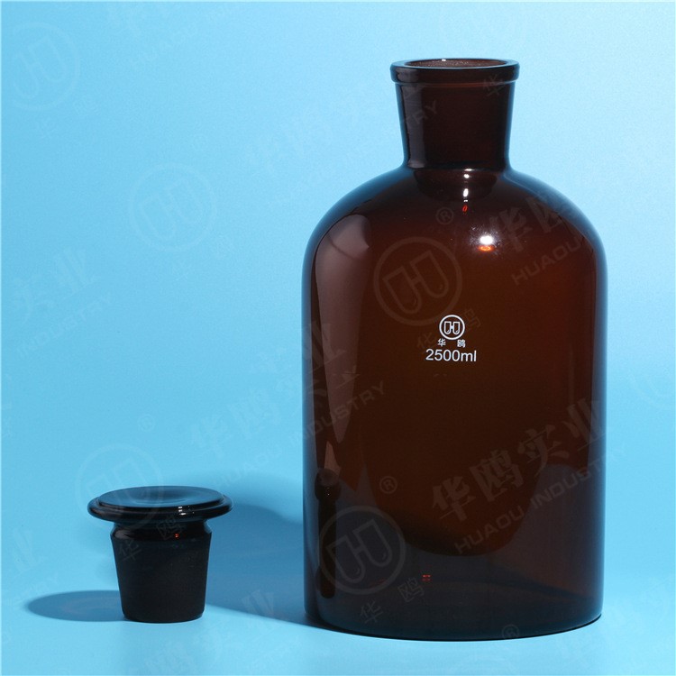 華鷗棕色小口試劑瓶2500ML 批發(fā)棕色磨口小口試劑瓶2.5L 棕細口瓶