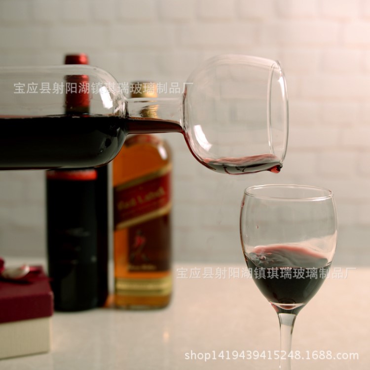 高硼硅紅酒瓶玻璃酒壺 耐熱果汁壺醒酒器定制批發(fā)手工吹制醒酒器