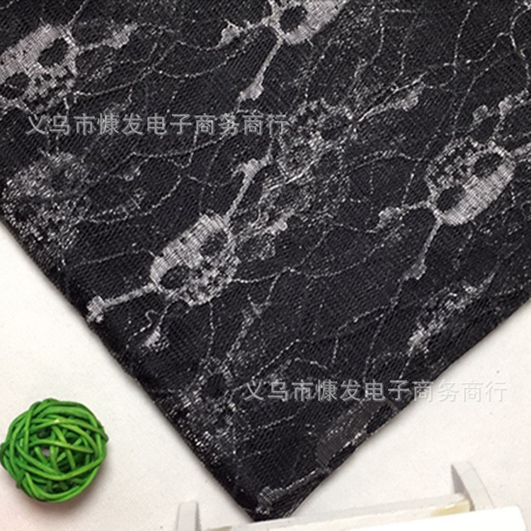 廠家直銷網(wǎng)紗 蕾絲雙色骷髏頭網(wǎng)布 服裝面料 工藝品布料