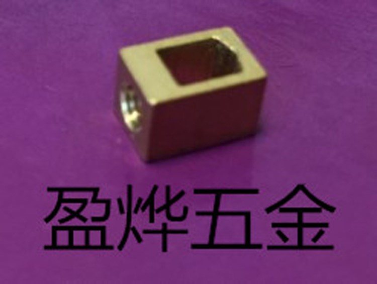 PCB螺釘式或插拔式接線端子上的銅接線柱 銅方塊