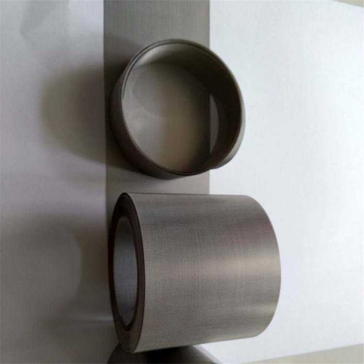 廠家直銷 耳機不銹鋼網100目不銹鋼鏡面網 150目304不銹鋼條形網