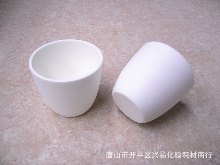 【興易牌】99氧化鋁 1600℃ 150ml 弧形剛玉坩堝