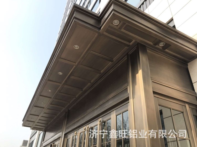 仿銅拉絲鋁單板 木紋轉(zhuǎn)印鋁單板 鍍銅拉絲鋁單板 鋁板加工廠家