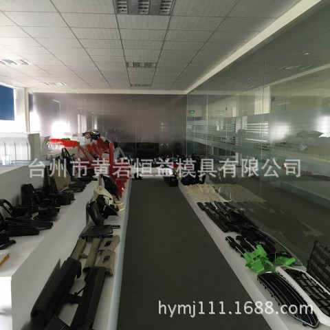 PC電表箱 氣囊蓋 過濾器模具 瓶胚 面包盒塑膠模具 吹塑模具 hymj