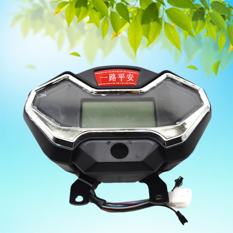 電動(dòng)三輪四輪車車載液晶儀表高清顯示屏48V60V72V通用儀表戰(zhàn)狼款