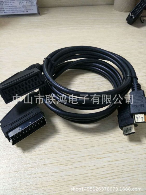 HDMI 公對 Scart 公連接線 黑色注塑型外殼，PVC外被 鍍金接頭