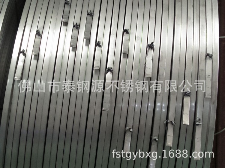 雙面拉絲修圓邊不銹鋼卷帶304 加工分條卷帶倒角修邊去披鋒鋼帶