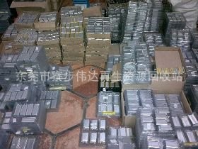 深圳本地庫存定位器回收 手機液晶屏回收 手機攝像頭回收 晶振