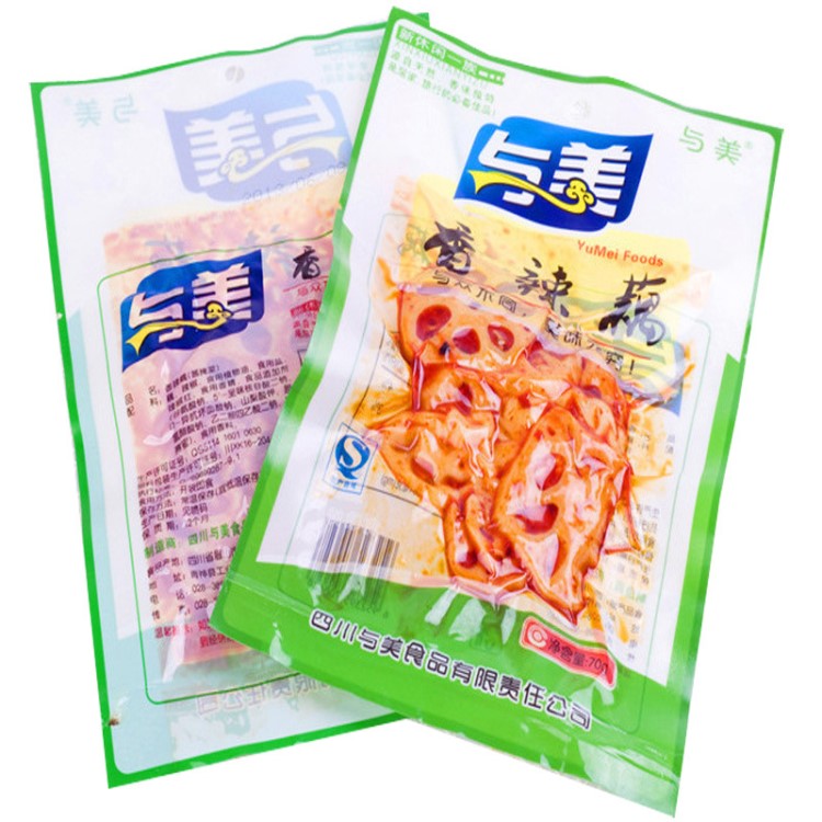 批發(fā)與美香辣藕片70g休閑零食食品 蓮藕片麻辣熟食混批