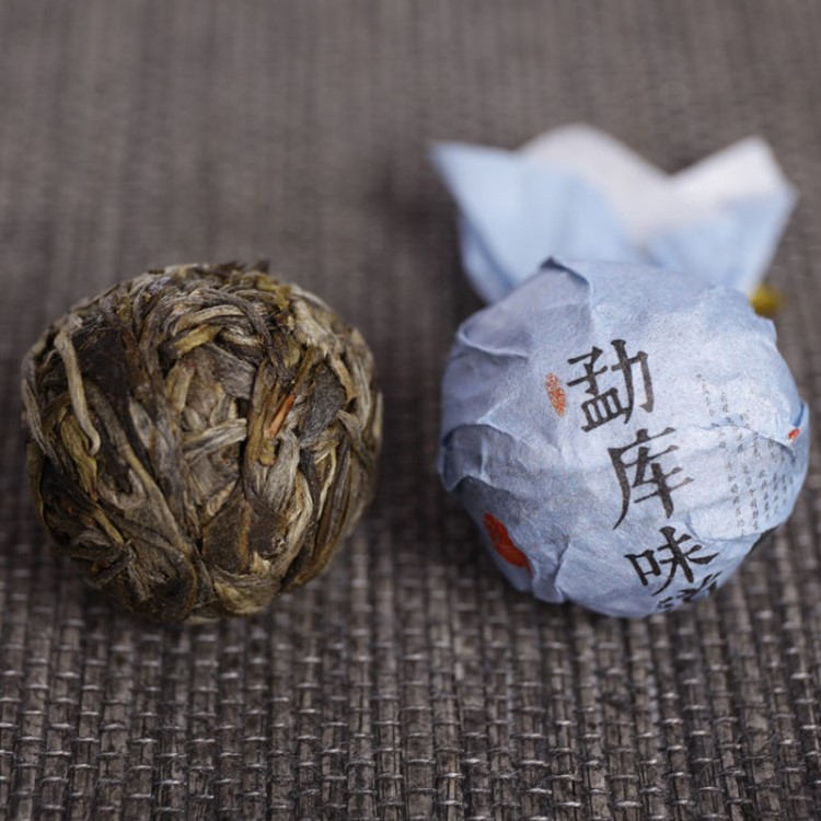 批发 云南2019普洱茶 勐库早春龙珠 乔木生茶 茶叶 小沱茶散装