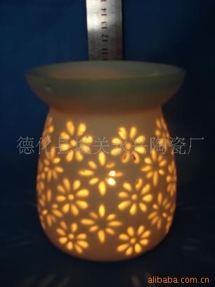 供應(yīng)陶瓷工藝品,玻璃香薰?fàn)t，電子恒溫香熏爐，香爐，香熏爐