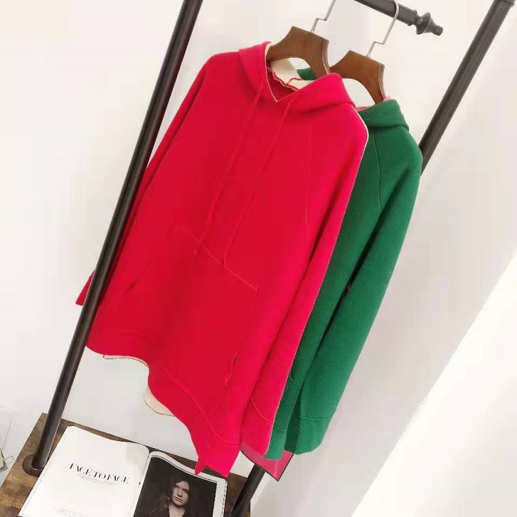英姞兒歐洲貨19秋冬時(shí)尚撞色開叉連帽寬松大版長(zhǎng)袖中長(zhǎng)款衛(wèi)衣2色