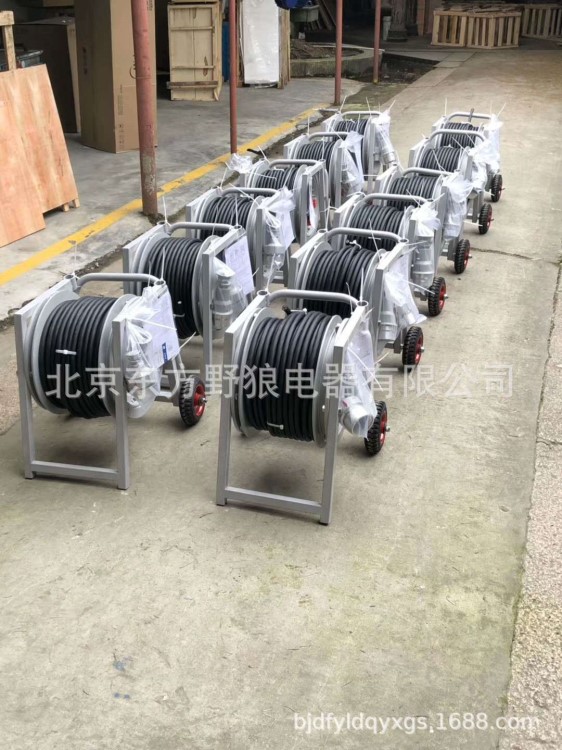 工業插座電纜盤.防水.防塵.防爆電纜盤北京東方野狼電器廠家直銷