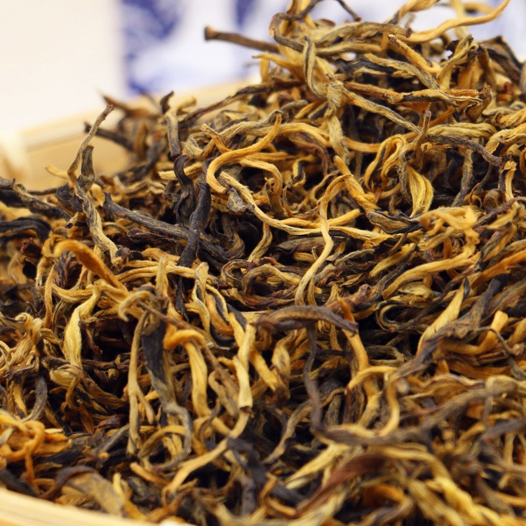 2019春茶批发云南红茶 古树滇红 2018凤庆红茶 红茶500g 茶叶