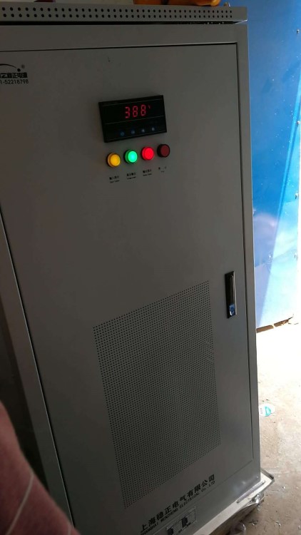 三相大功率50KVA 100KVA 200KVA 300KVA全自动补偿式高精度稳压器