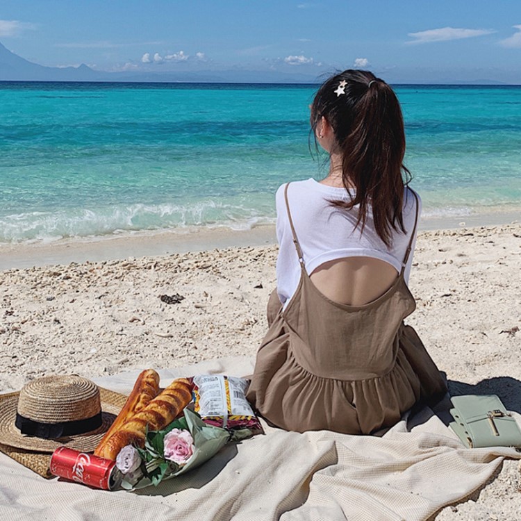 包郵2019爆款夏季個(gè)性新時(shí)穎一件代發(fā)露背吊帶假兩件連衣裙