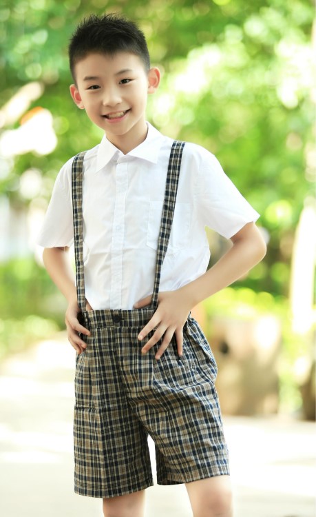 [妙克]深圳校服小學(xué)生夏款男禮服（無(wú)背帶）批發(fā)