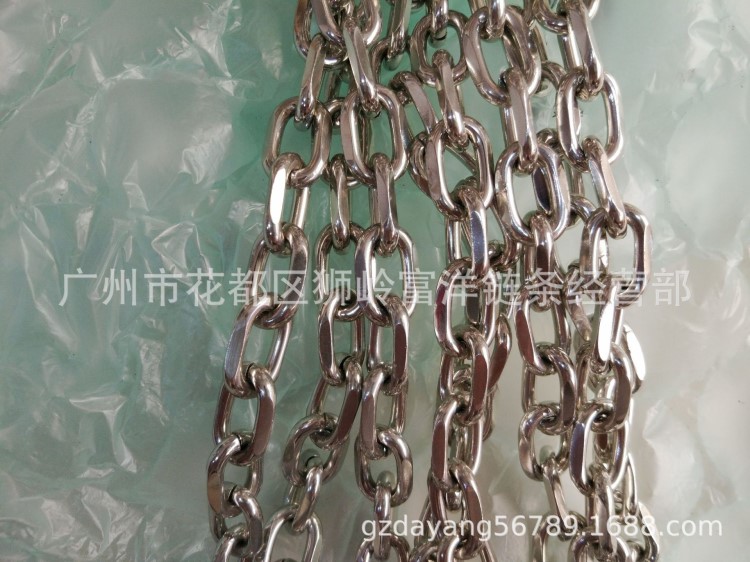 鋁3.8線(xiàn)O字批角鏈 十字鏈批角鋁鏈 磨邊鏈叻色淺金洛色現(xiàn)貨