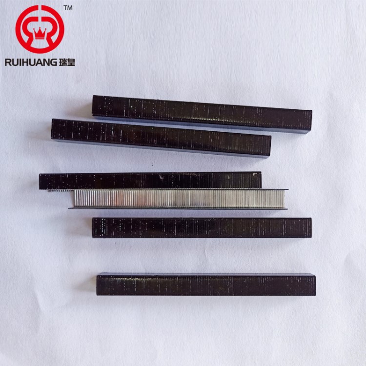 工廠直銷防銹碼釘 氣動(dòng)槍釘 u型碼釘 u型釘 沙發(fā)家具用木工排釘