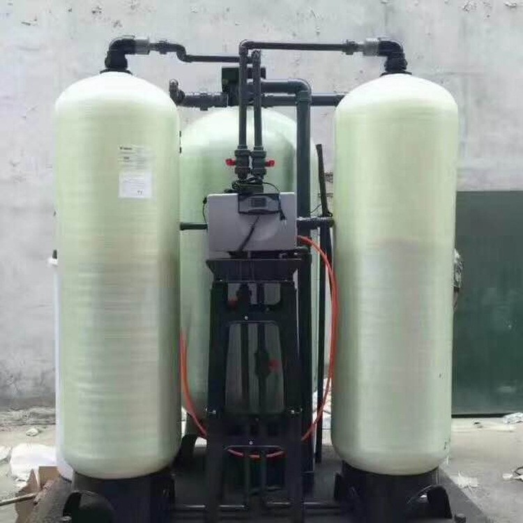玻璃鋼罐水處理直徑600樹脂罐 反滲透設(shè)備前置過濾器玻璃鋼樹脂罐